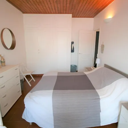 Holiday home Agreable Maison A Pied De La Et Du Centre Avec Wifi La Tranche-sur-Mer