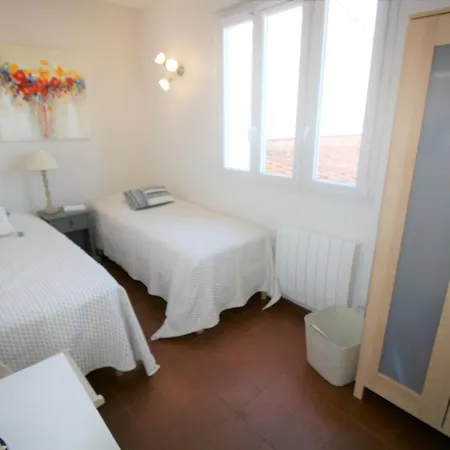 Agreable Maison A Pied De La Et Du Centre Avec Wifi Nyaraló